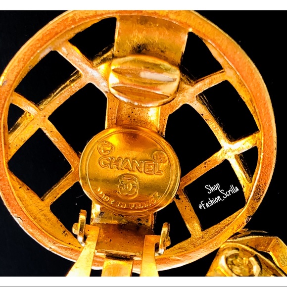 Rare Vintage CHANEL 1980’s Caged Clip on earrings - Picture 10 of 15